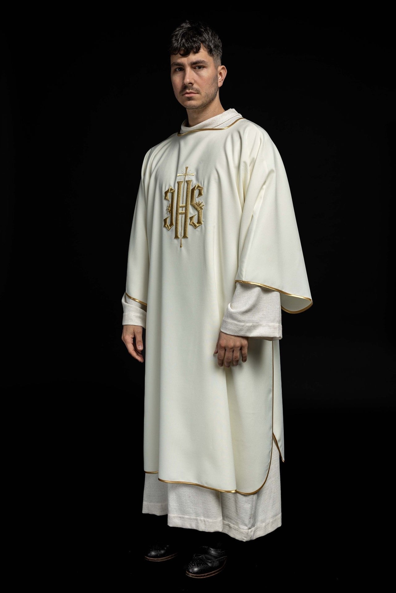 Dalmatyka Liturgiczna Złoty Haft IHS Komplet - Alba.pl - alba.pl