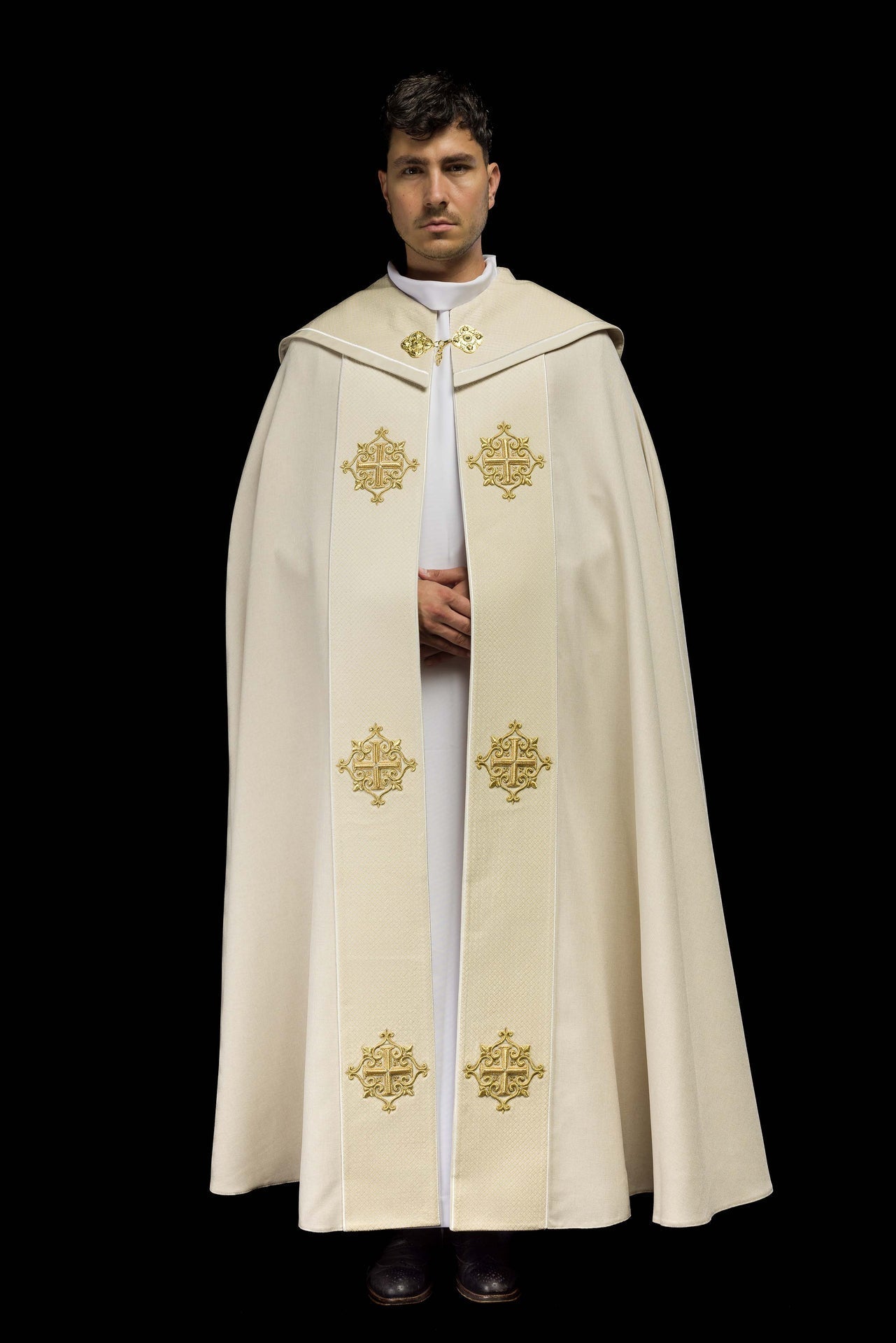 Kapa Liturgiczna Ecru Aksamit Krzyże - Polski Haft - alba.pl
