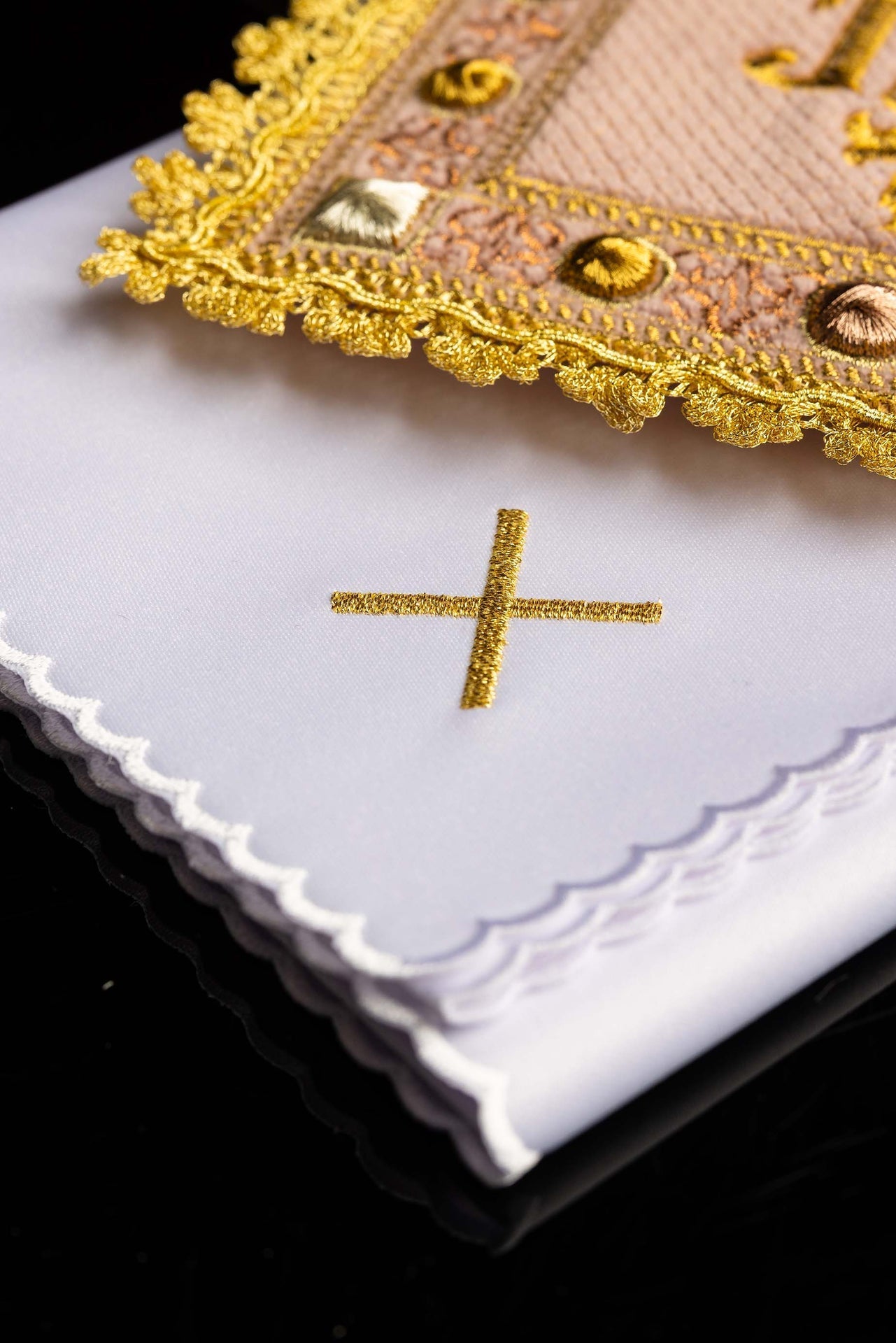 Komplet Kielichowy Aksamitny Różowy IHS Haft - Liturgiczny - alba.pl