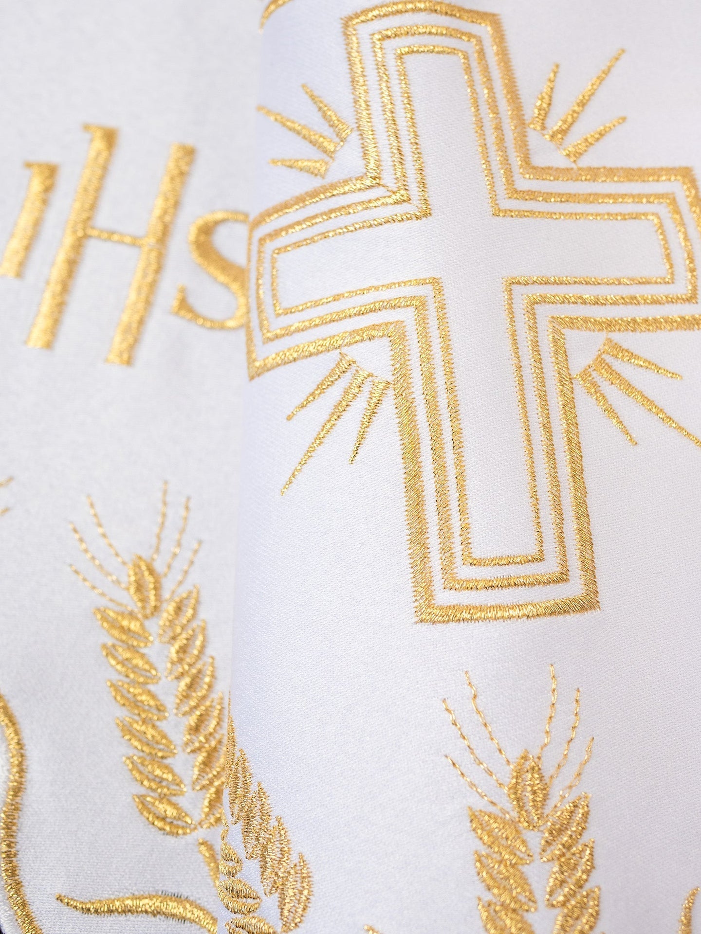Koronka do obrusu z Monogramem IHS i Motywem Krzyża - alba.pl
