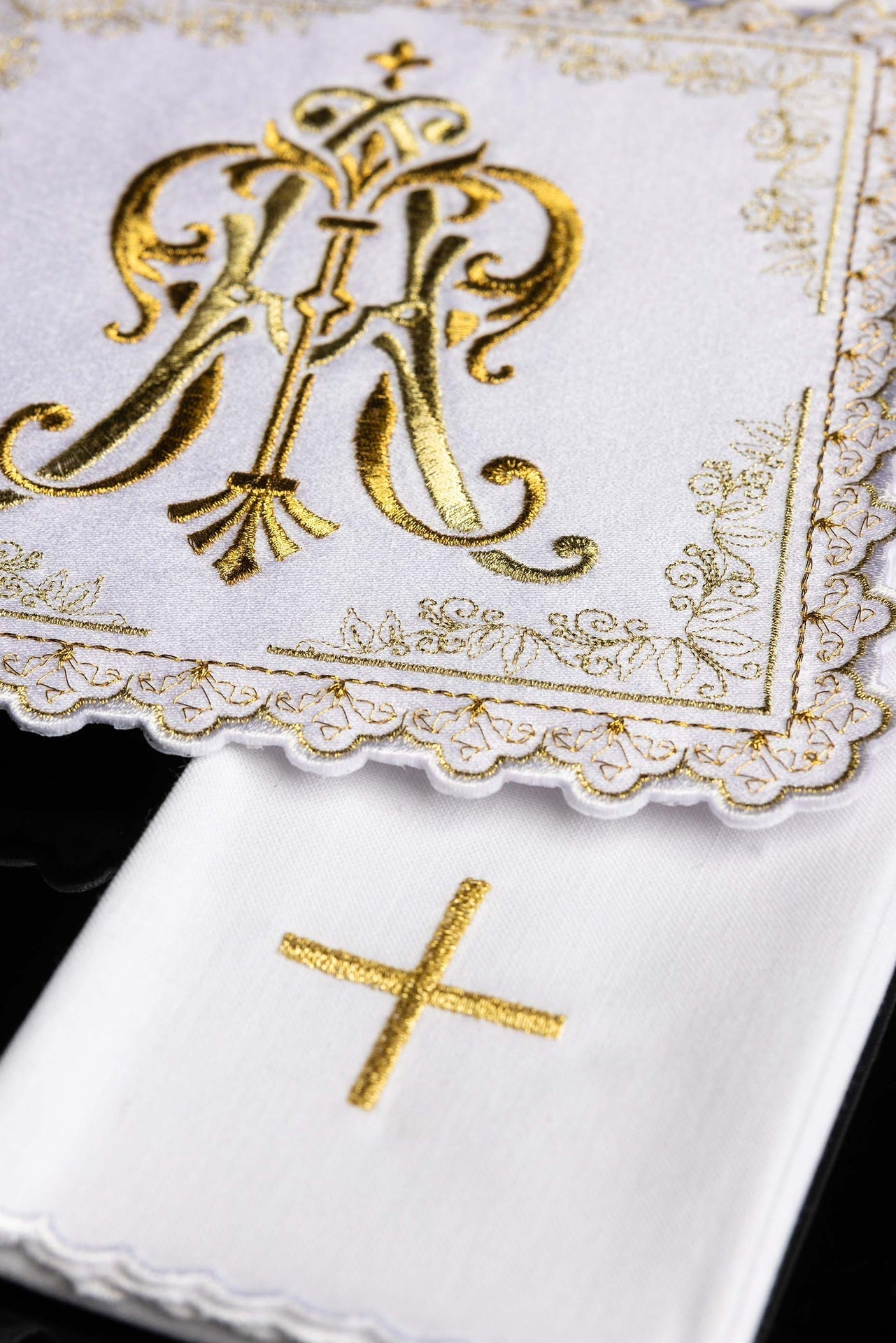 Liturgiczny Komplet Kielichowy Maryjny Złoty Haft - Alba.pl - alba.pl