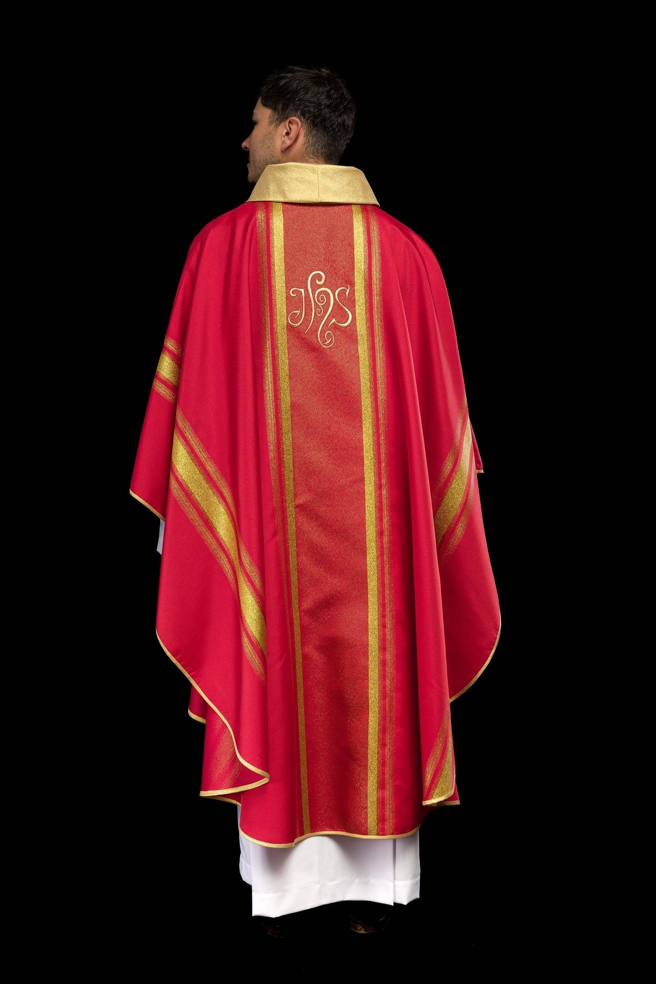Ornat Czerwony IHS Haftowany Złotem - Elegancki Strój Liturgiczny - alba.pl