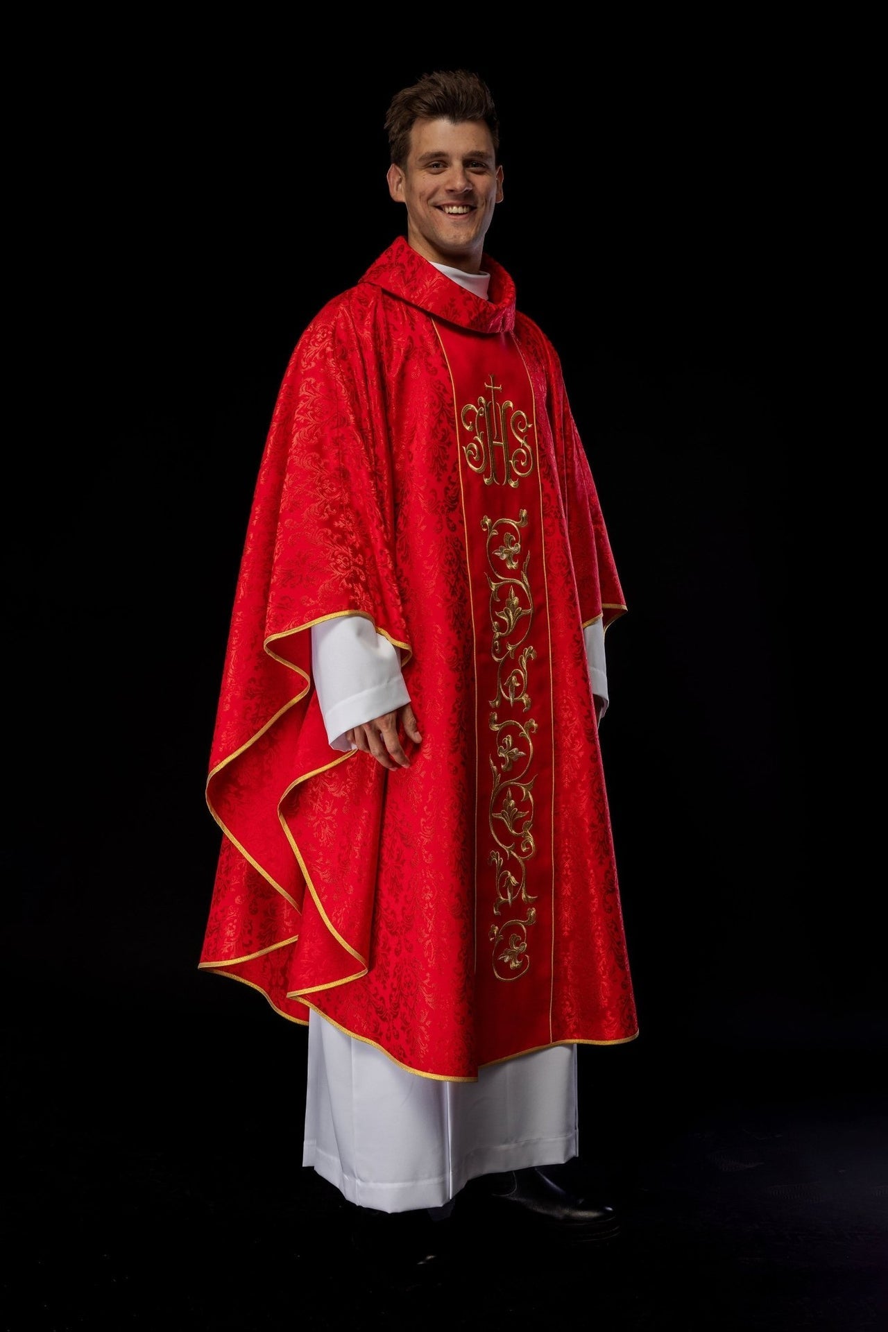 Ornat Czerwony Liturgiczny z Haftowanym Pasem IHS Uszyty w Polsce - alba.pl