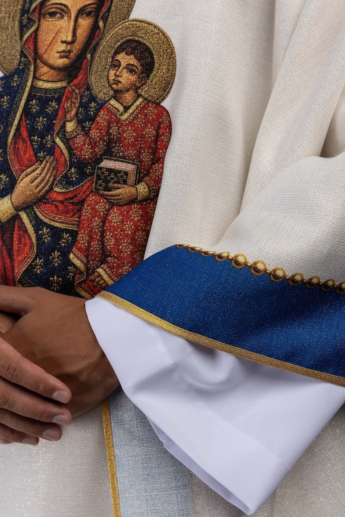 Ornat drukowany z wizerunkiem Matki Bożej Częstochowskiej - alba.pl