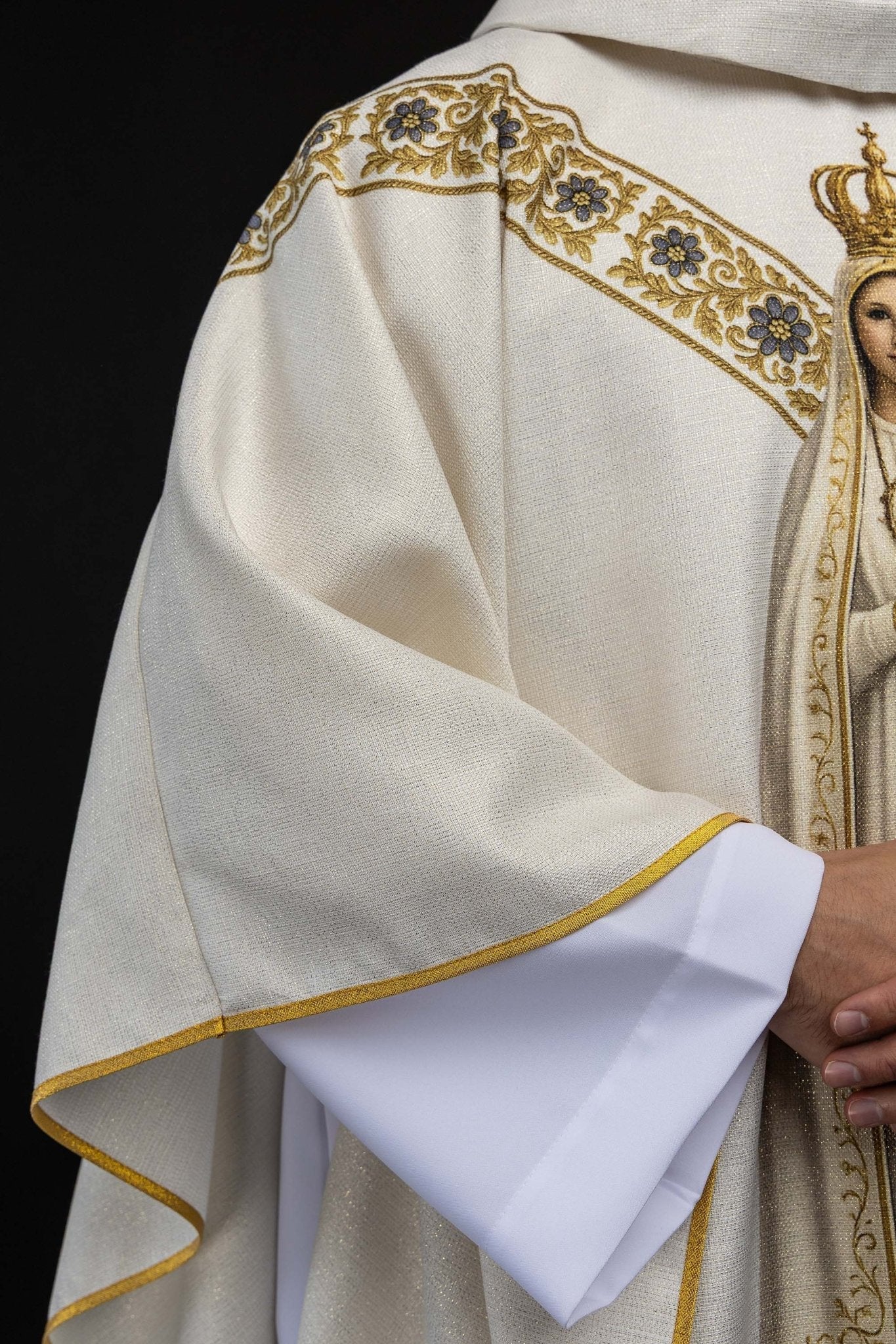 Ornat drukowany z wizerunkiem Matki Bożej Fatimskiej - alba.pl