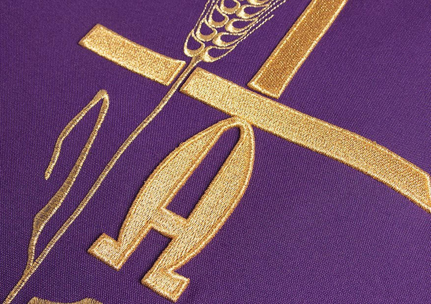 Ornat Fioletowy z Haftem Alfa Omega Symbol Eucharystyczny - alba.pl