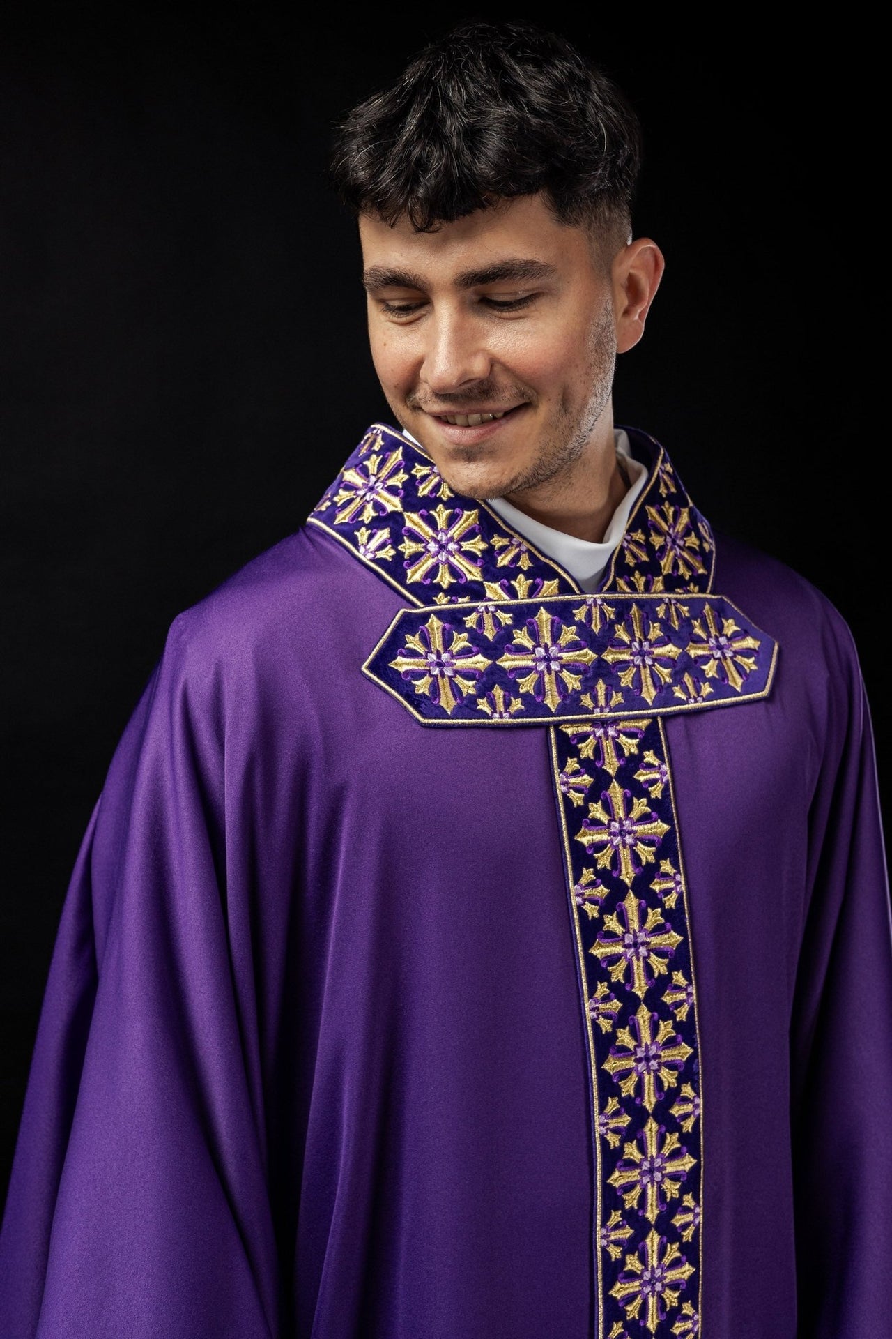 Ornat Fioletowy z Haftem Krzyży Eucharystycznych - Polski Produkt - alba.pl