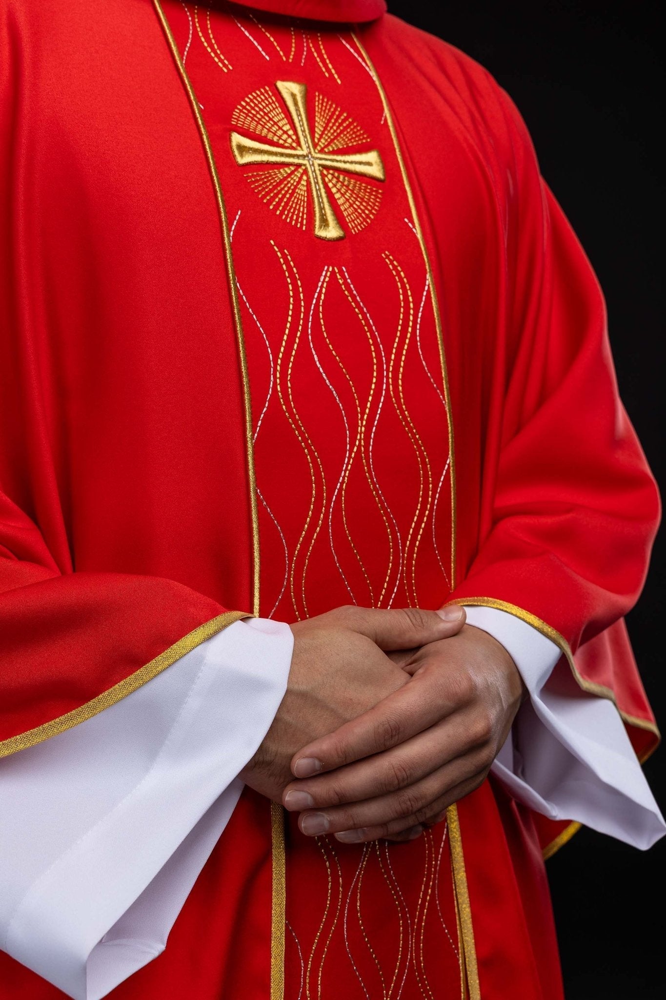 Ornat haftowany Krzyż czerwony - alba.pl
