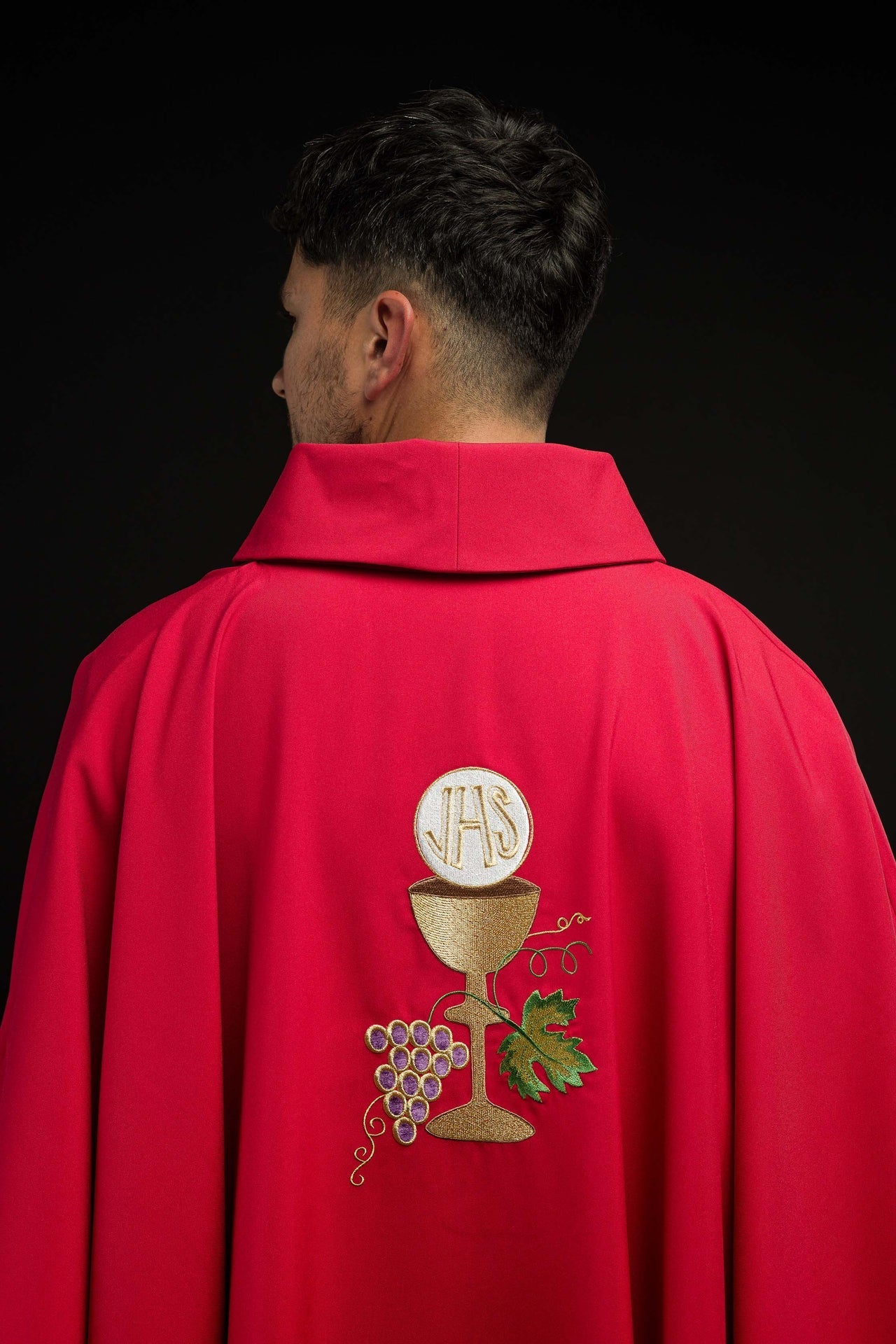 Ornat Liturgiczny Czerwony Kielich Krzyż i Winogrona z Haftem - alba.pl