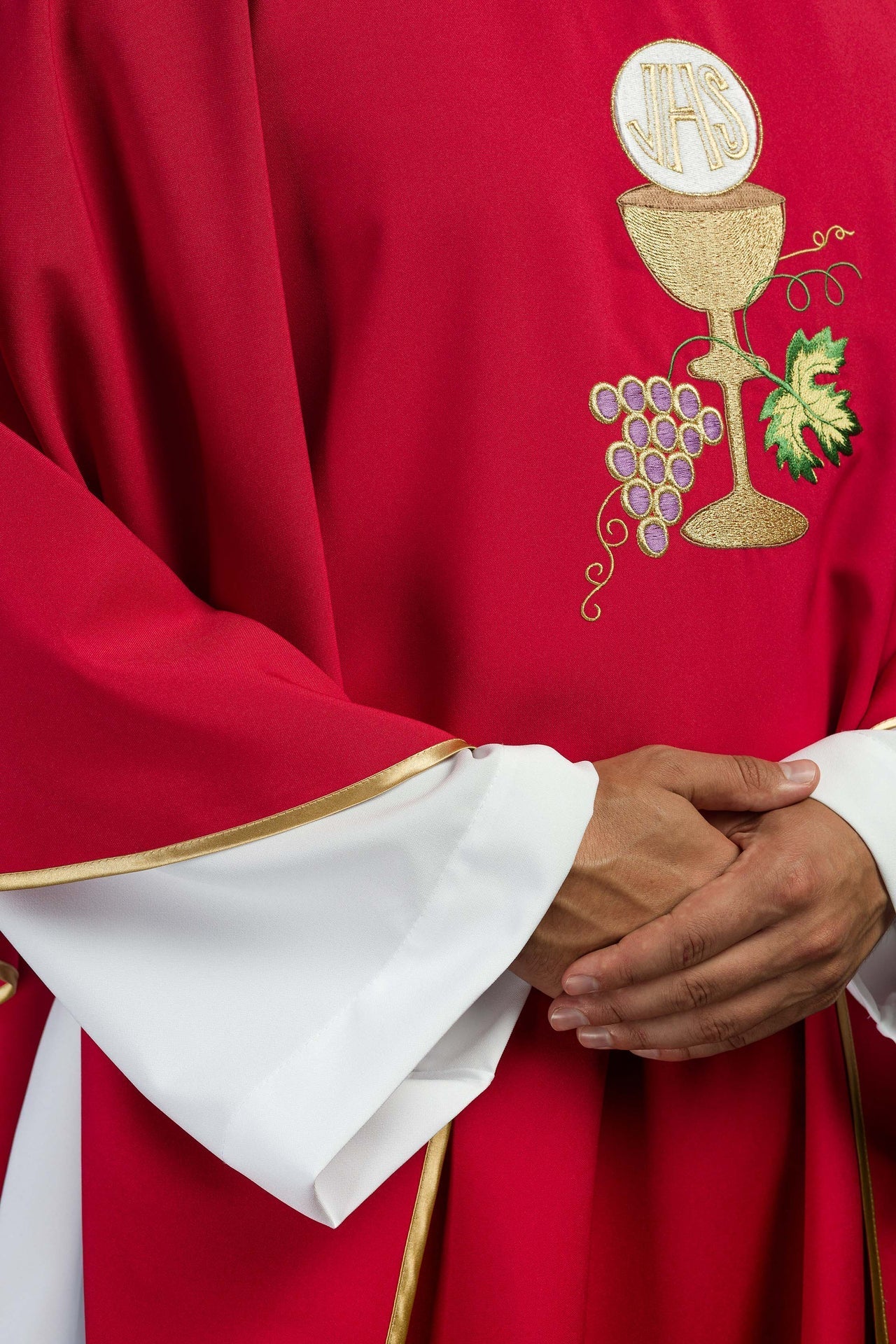 Ornat Liturgiczny Czerwony Kielich Krzyż i Winogrona z Haftem - alba.pl