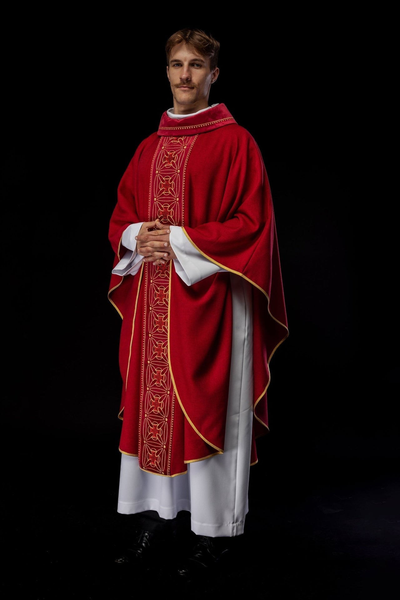 Ornat Liturgiczny Czerwony z Krzyżami - Polski Produkt Premium - alba.pl
