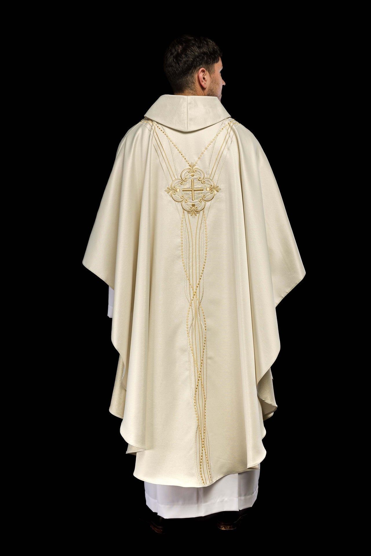 Ornat Liturgiczny Ecru Różaniec z Błyszczącej Tkaniny - alba.pl