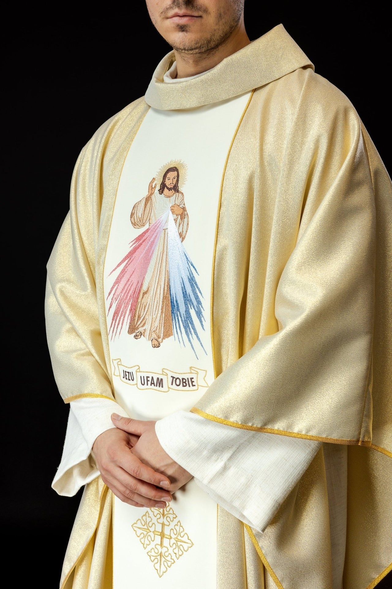 Ornat Liturgiczny Jezus Miłosierny i IHS - Złoty Haft - alba.pl