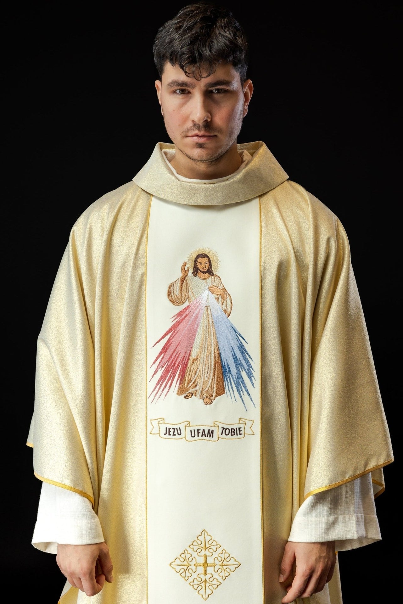 Ornat Liturgiczny Jezus Miłosierny i IHS - Złoty Haft - alba.pl