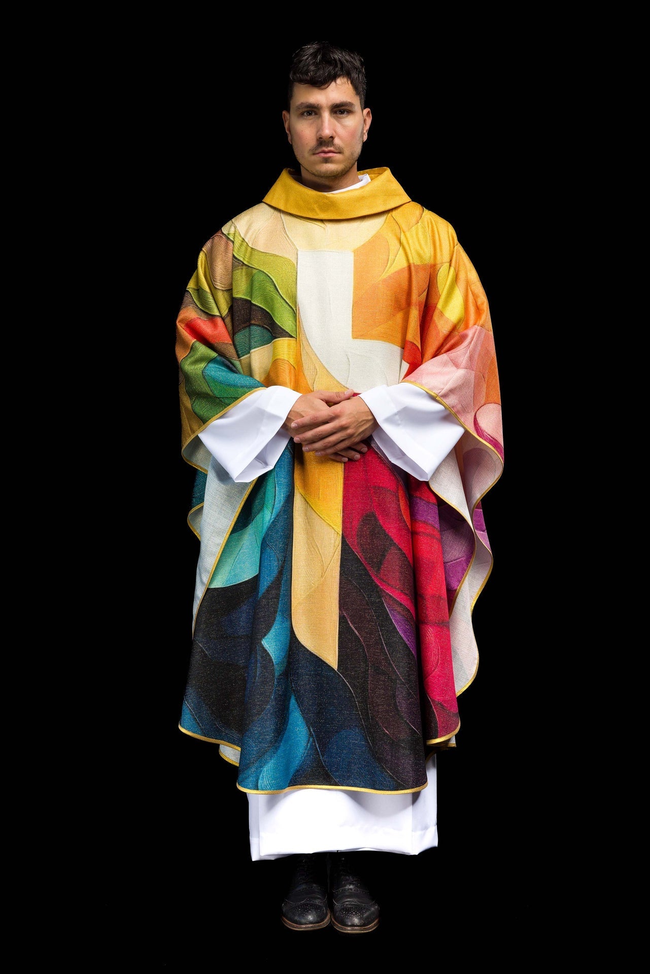 Ornat Liturgiczny Wielokolorowy z Drukowanym Motywem Krzyża - alba.pl