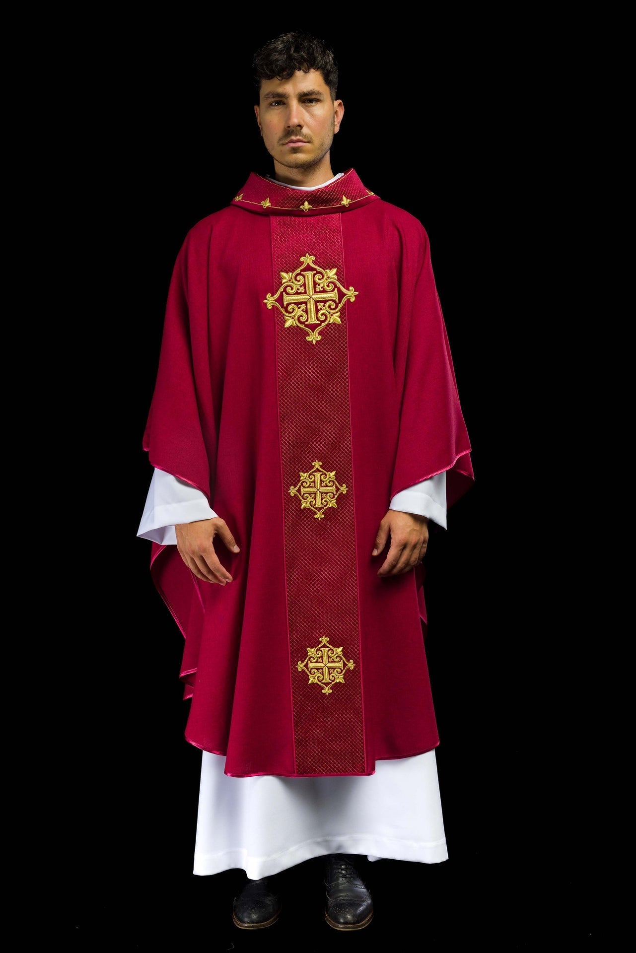 Ornat Liturgiczny z Aksamitnym Pasem i Haftem Krzyży - alba.pl