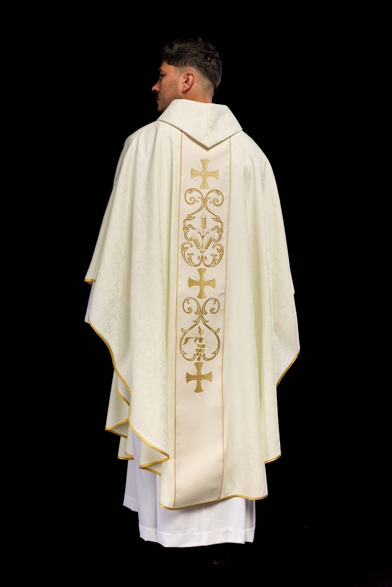 Ornat Liturgiczny Żakardowy ze Zdobionym Pasem Haftowanym - alba.pl