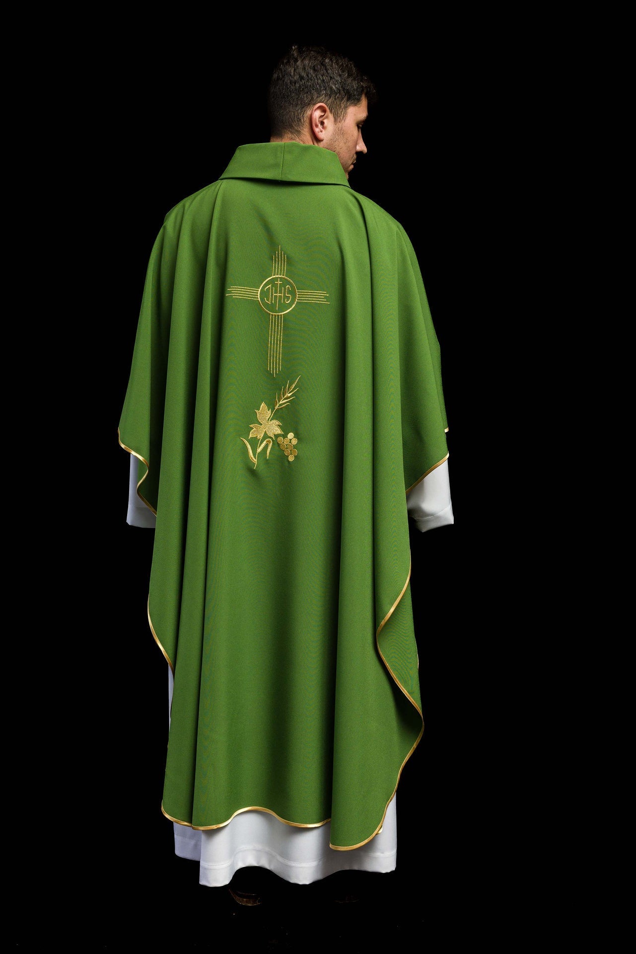 Ornat Liturgiczny Zielony Haftowany IHS Złotą Nicią - alba.pl
