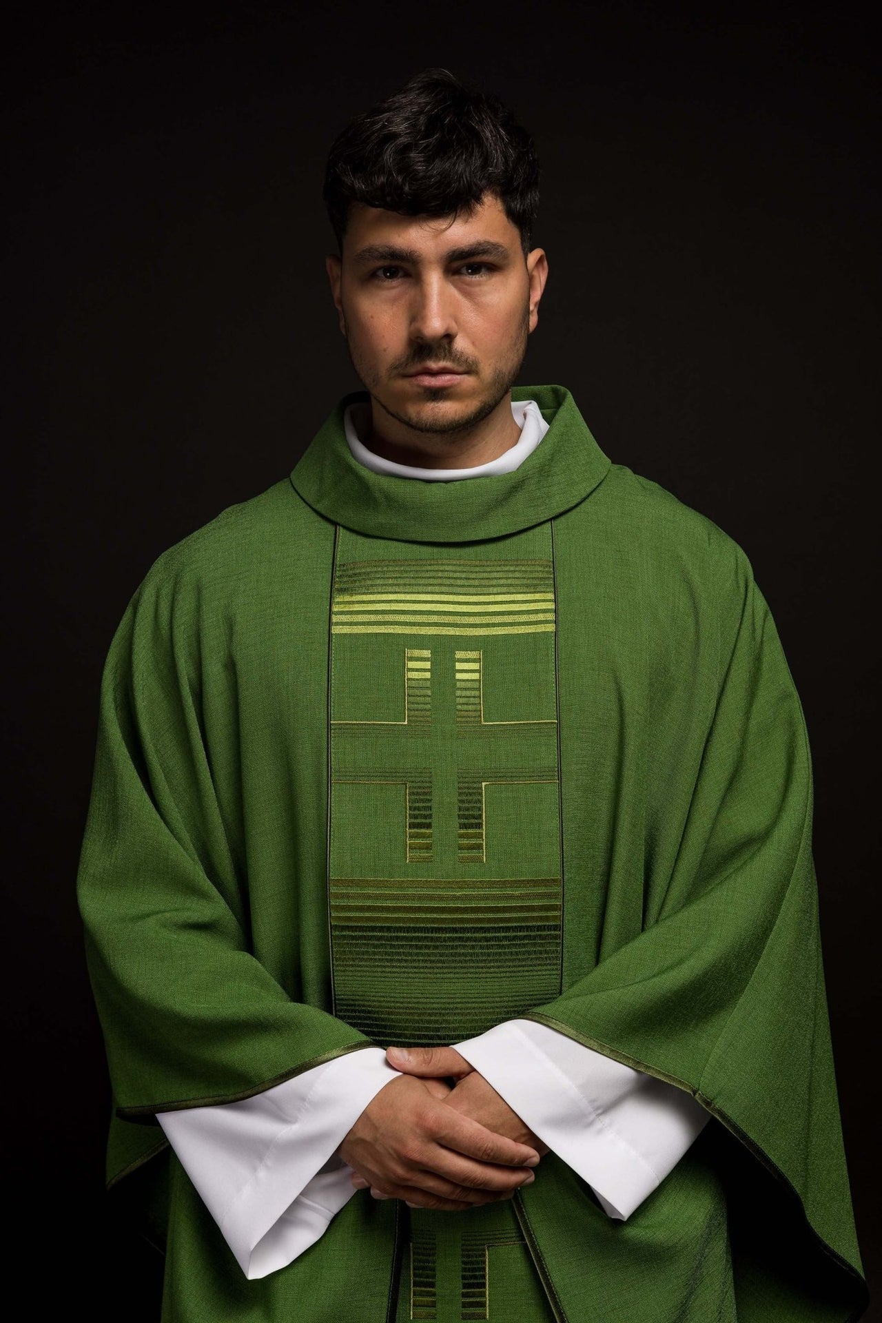 Ornat Liturgiczny Zielony Haftowany Krzyżami - Polski Producent - alba.pl