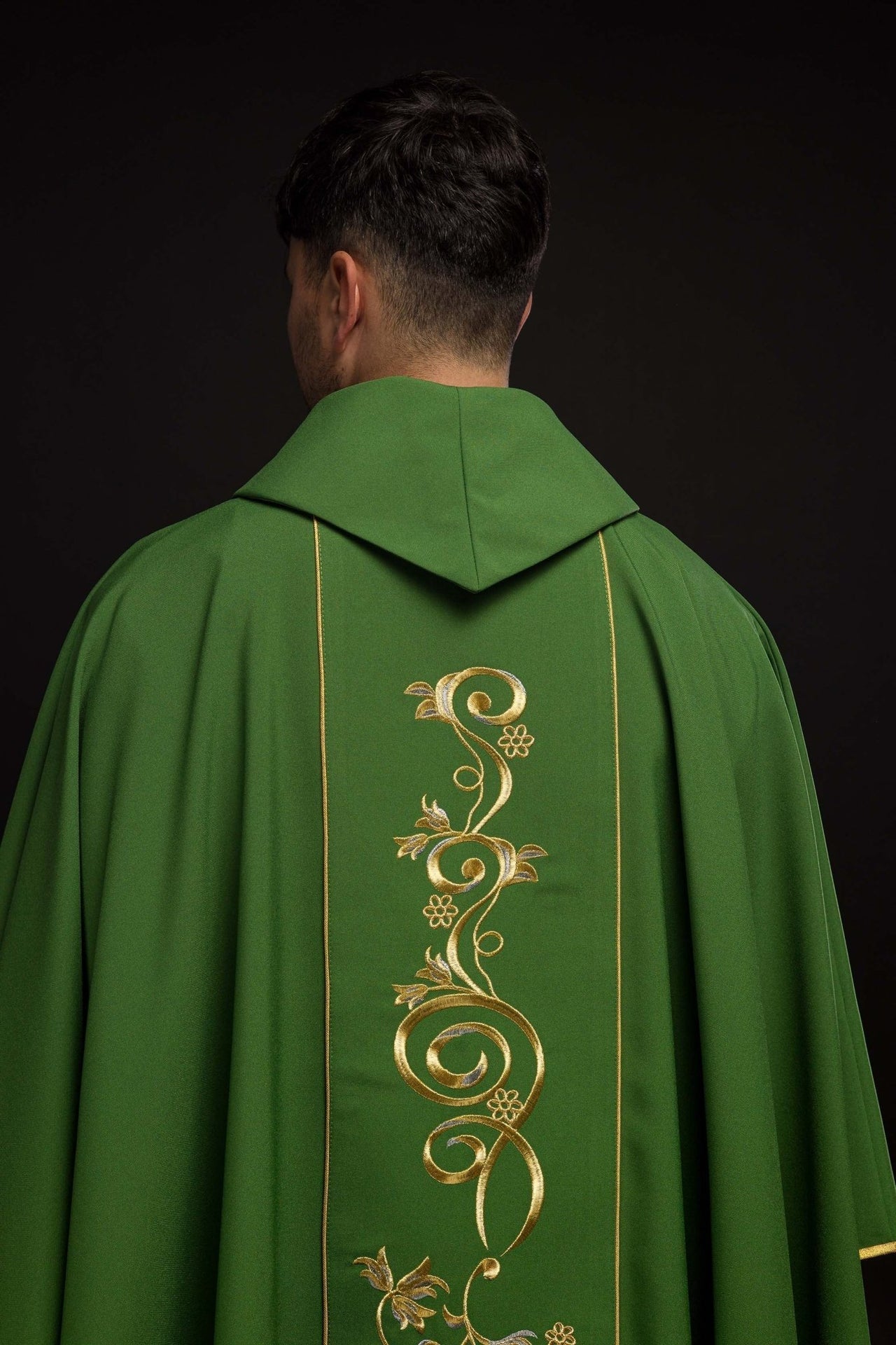 Ornat Liturgiczny Zielony IHS Złoty Haft - Polska Produkcja - alba.pl