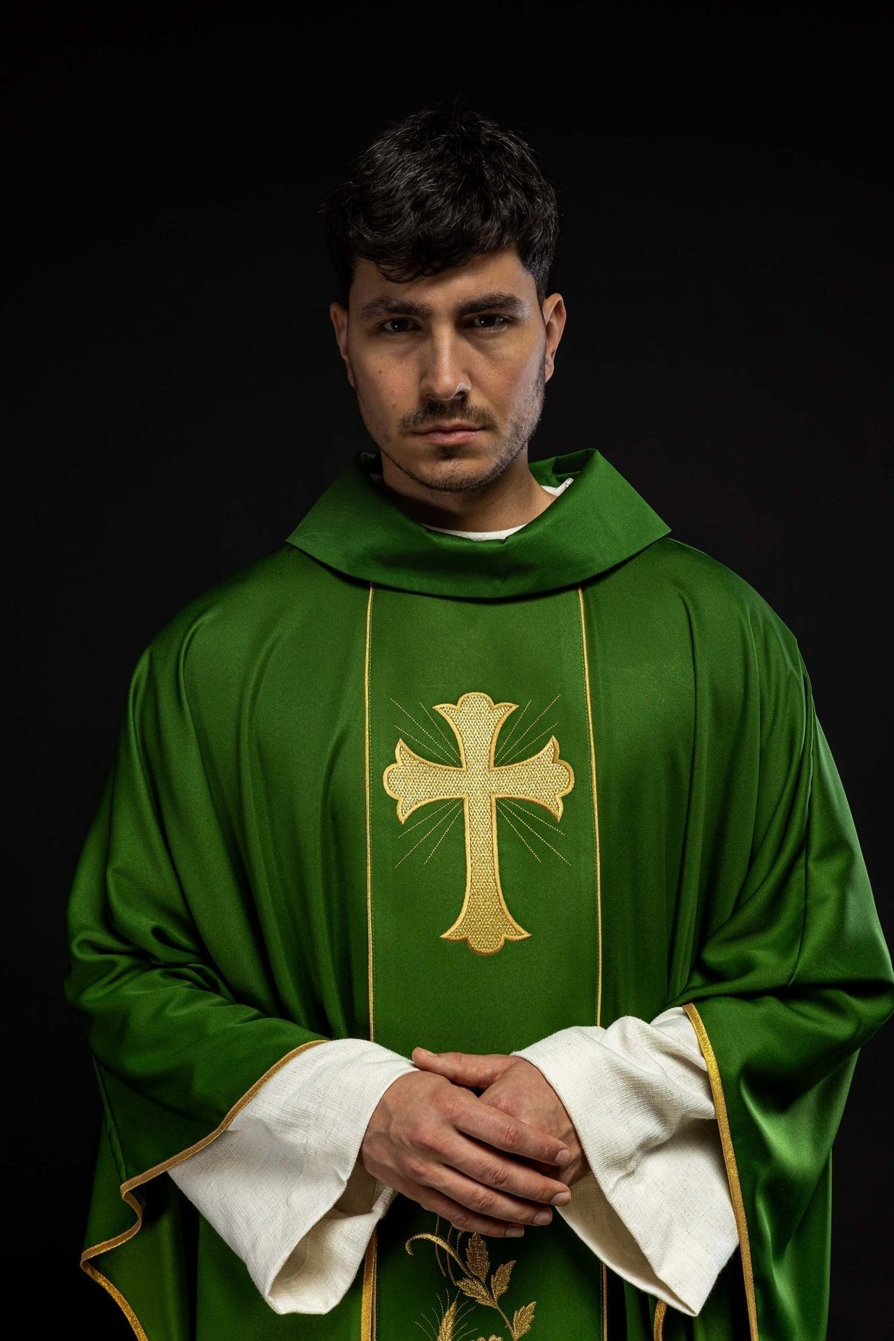 Ornat Liturgiczny Zielony z Haftem Krzyża i Kłosów Eucharystycznych - alba.pl