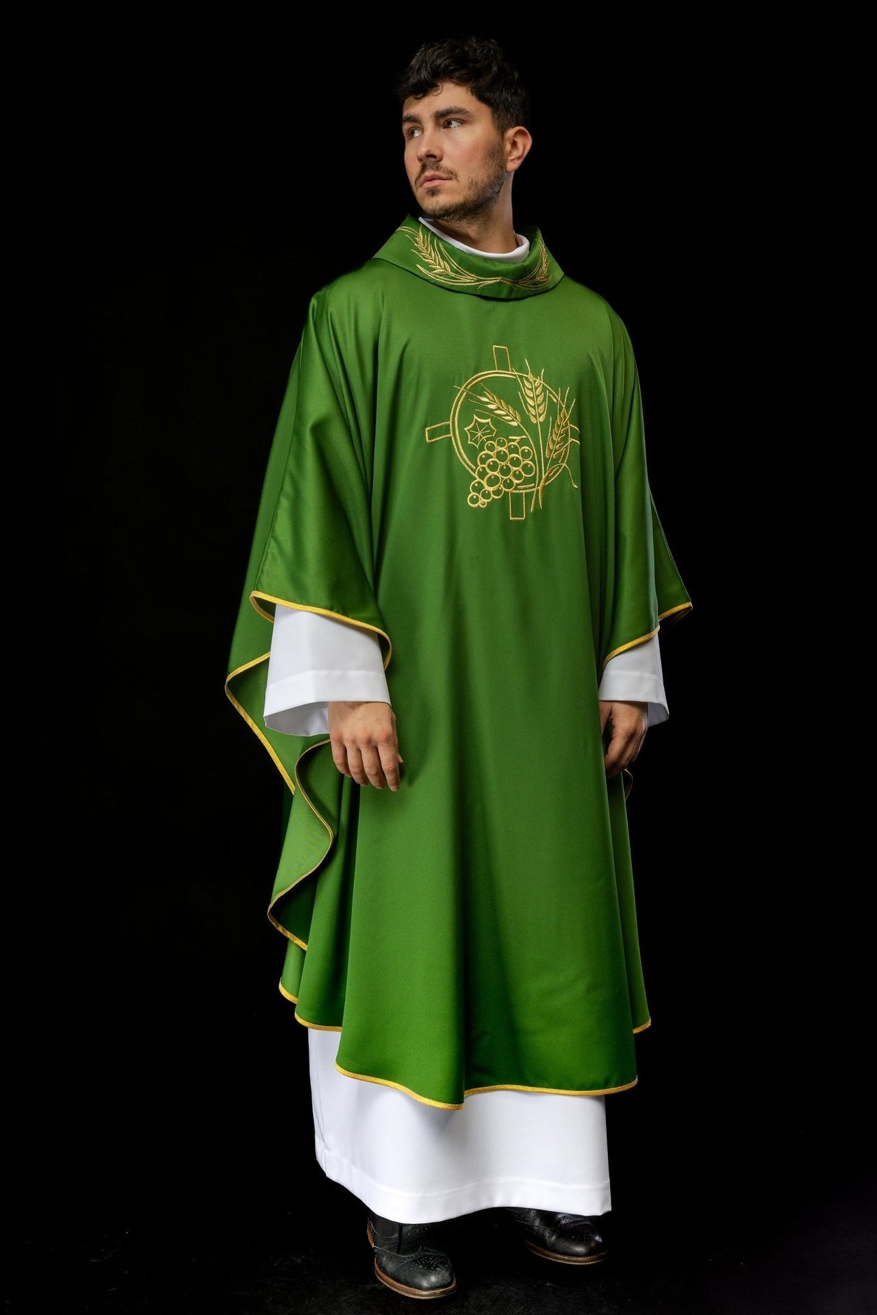 Ornat Liturgiczny Zielony z Haftowanym Krzyżem i Kłosami - alba.pl