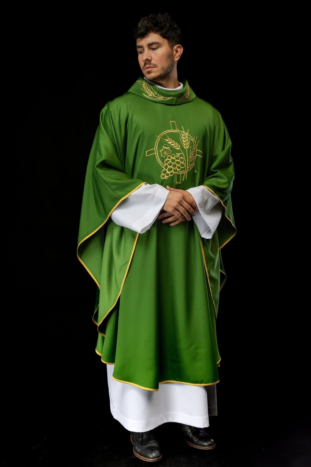 Ornat Liturgiczny Zielony z Haftowanym Krzyżem i Kłosami - alba.pl