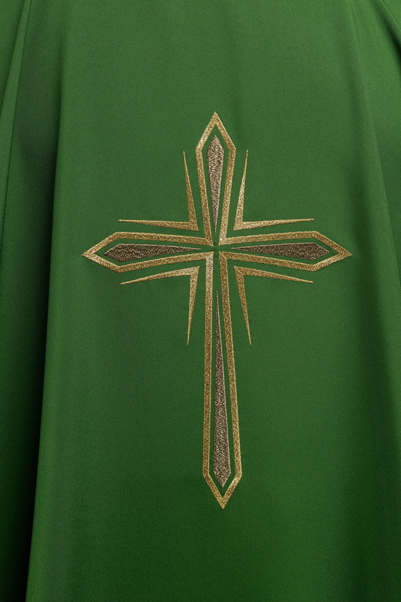 Ornat Liturgiczny Zielony z Haftowanym Krzyżem i Złotą Lamówką - alba.pl