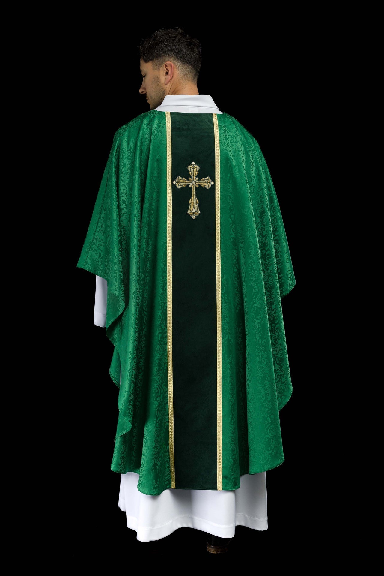 Ornat Liturgiczny Zielony z Haftowanym Krzyżem na Żakardzie - alba.pl