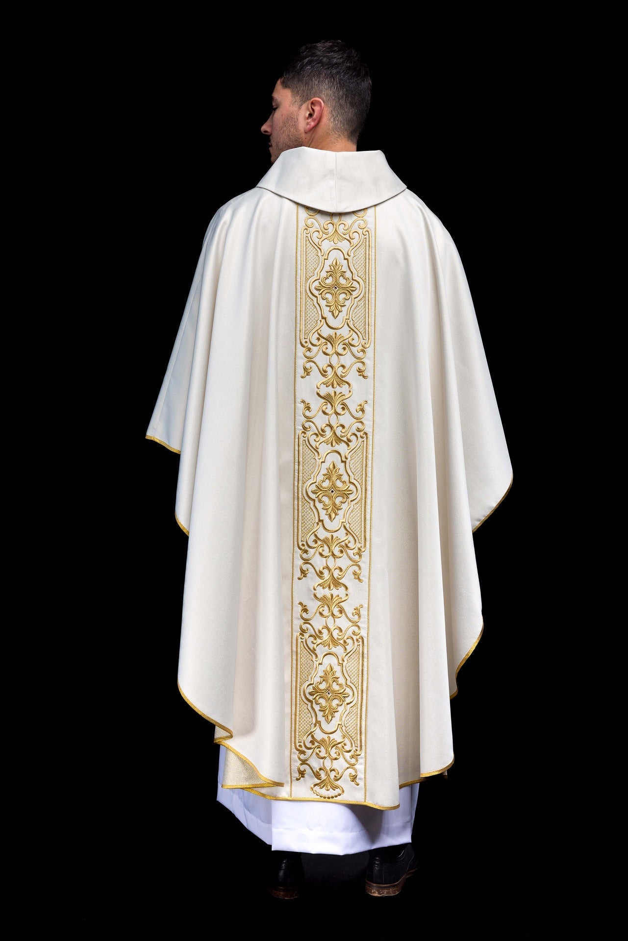 Ornat Liturgiczny Złoty Haft Eucharystyczny - Polska Produkcja - alba.pl