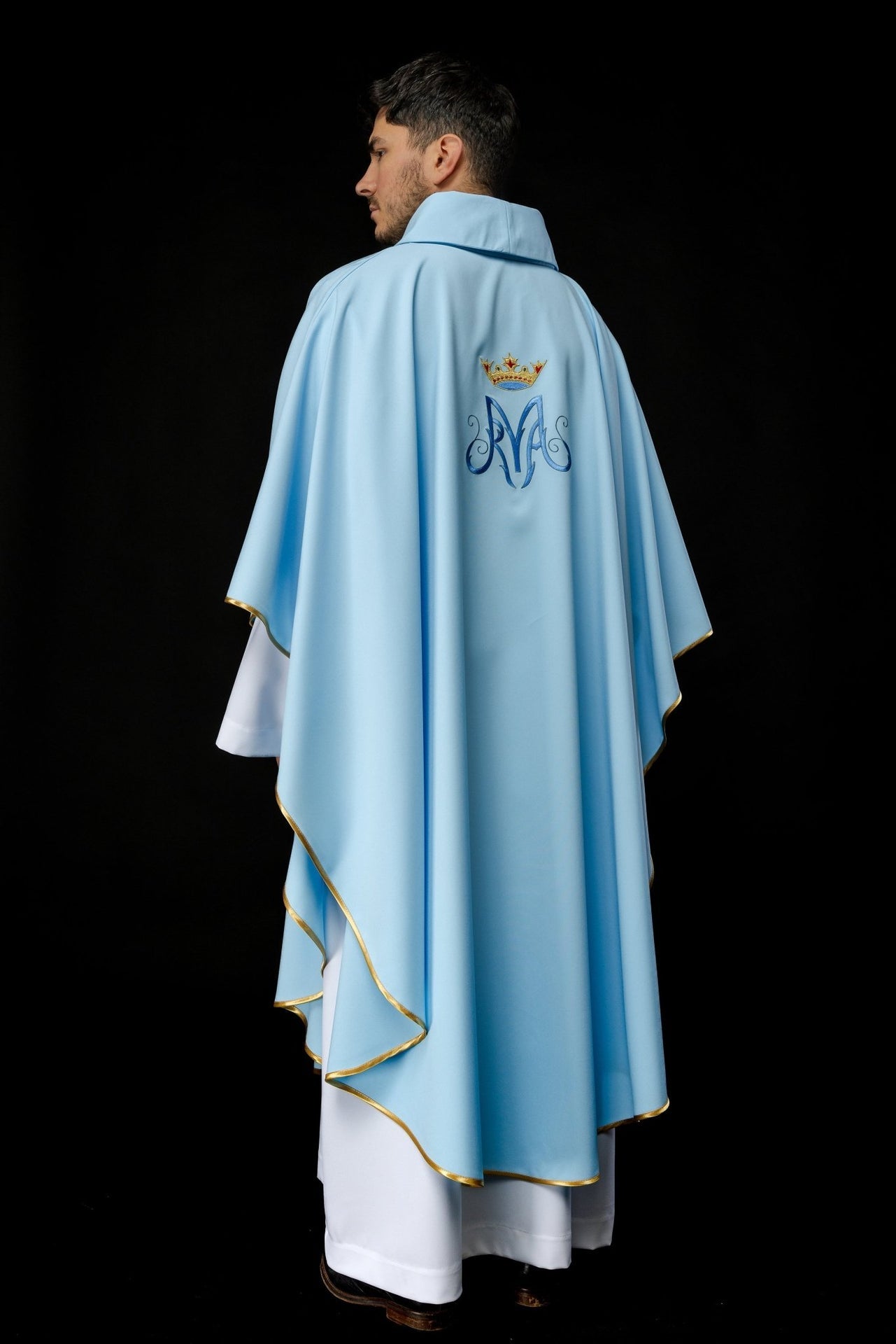 Ornat Maryjny Liturgiczny Niebieski z Haftem Eucharystycznym - alba.pl