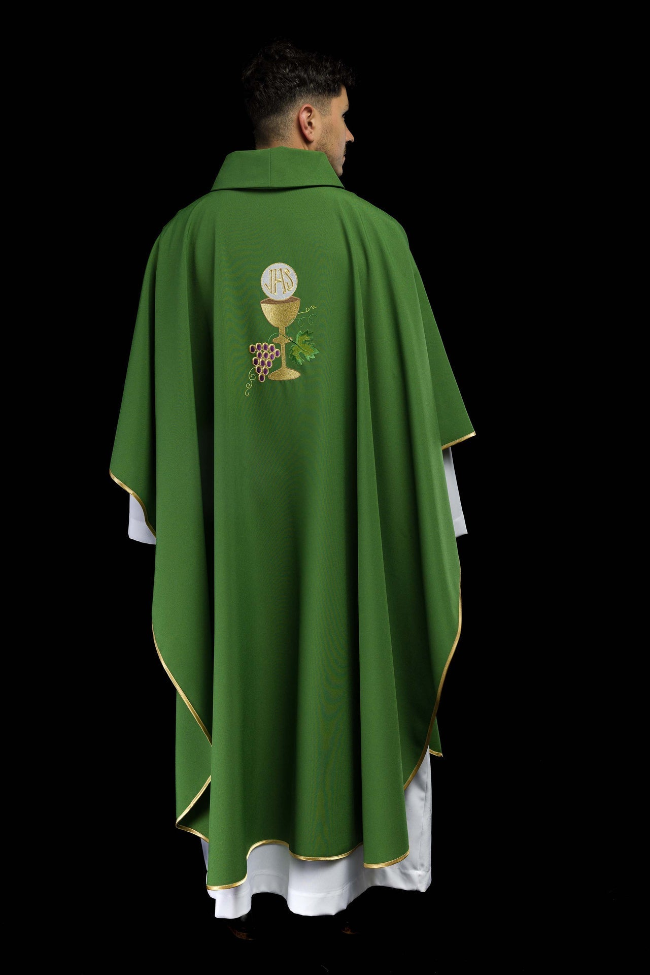 Ornat Zielony Haftowany Kielich i Winogrono - Liturgiczny Sklep Alba - alba.pl