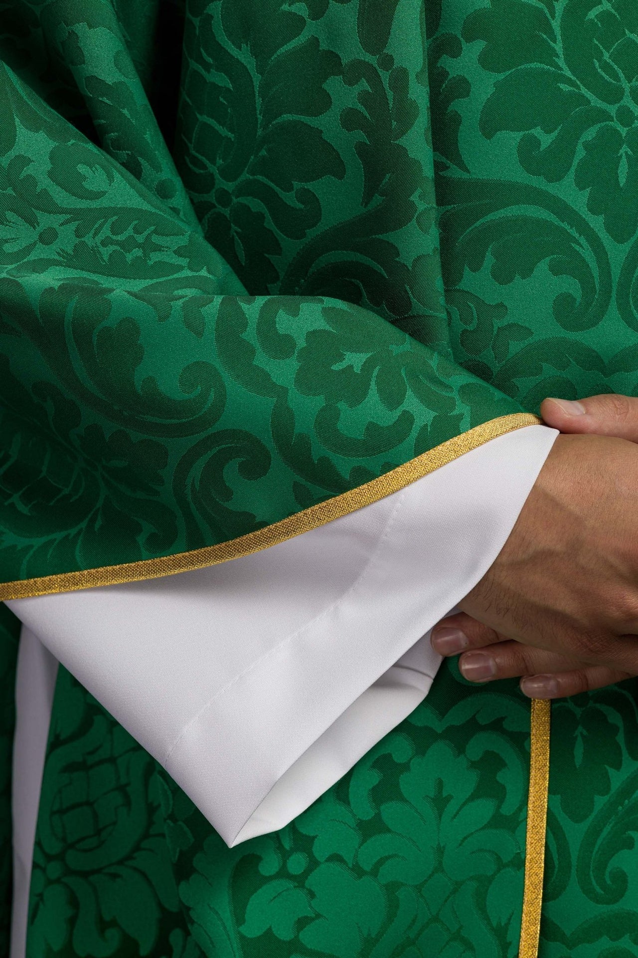 Ornat Zielony IHS Złoty Haft - Elegancki Kołnierz Polska Produkcja - alba.pl
