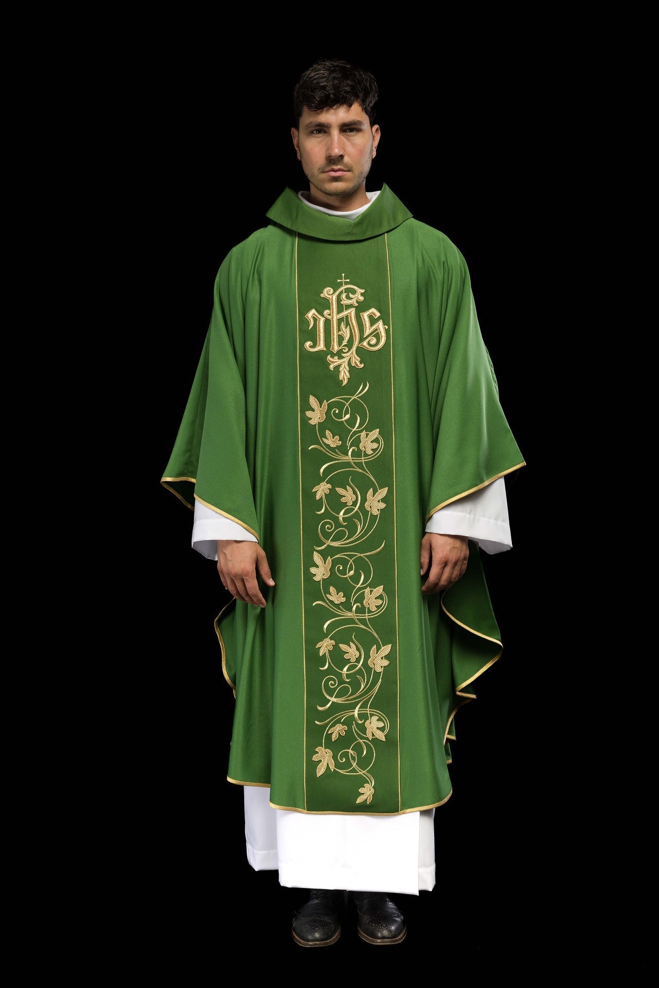 Ornat Zielony Liturgiczny z Haftowanym Pasem IHS - Polski Produkt - alba.pl