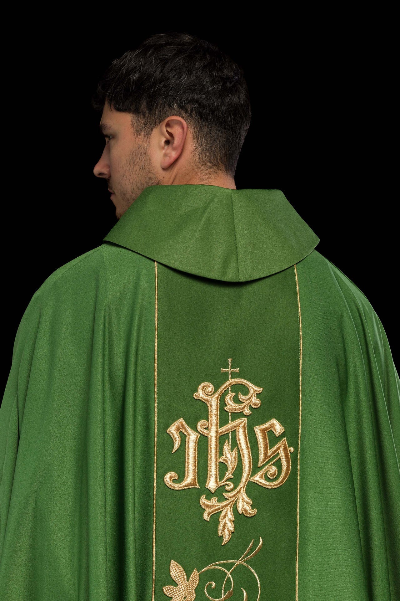Ornat Zielony Liturgiczny z Haftowanym Pasem IHS - Polski Produkt - alba.pl