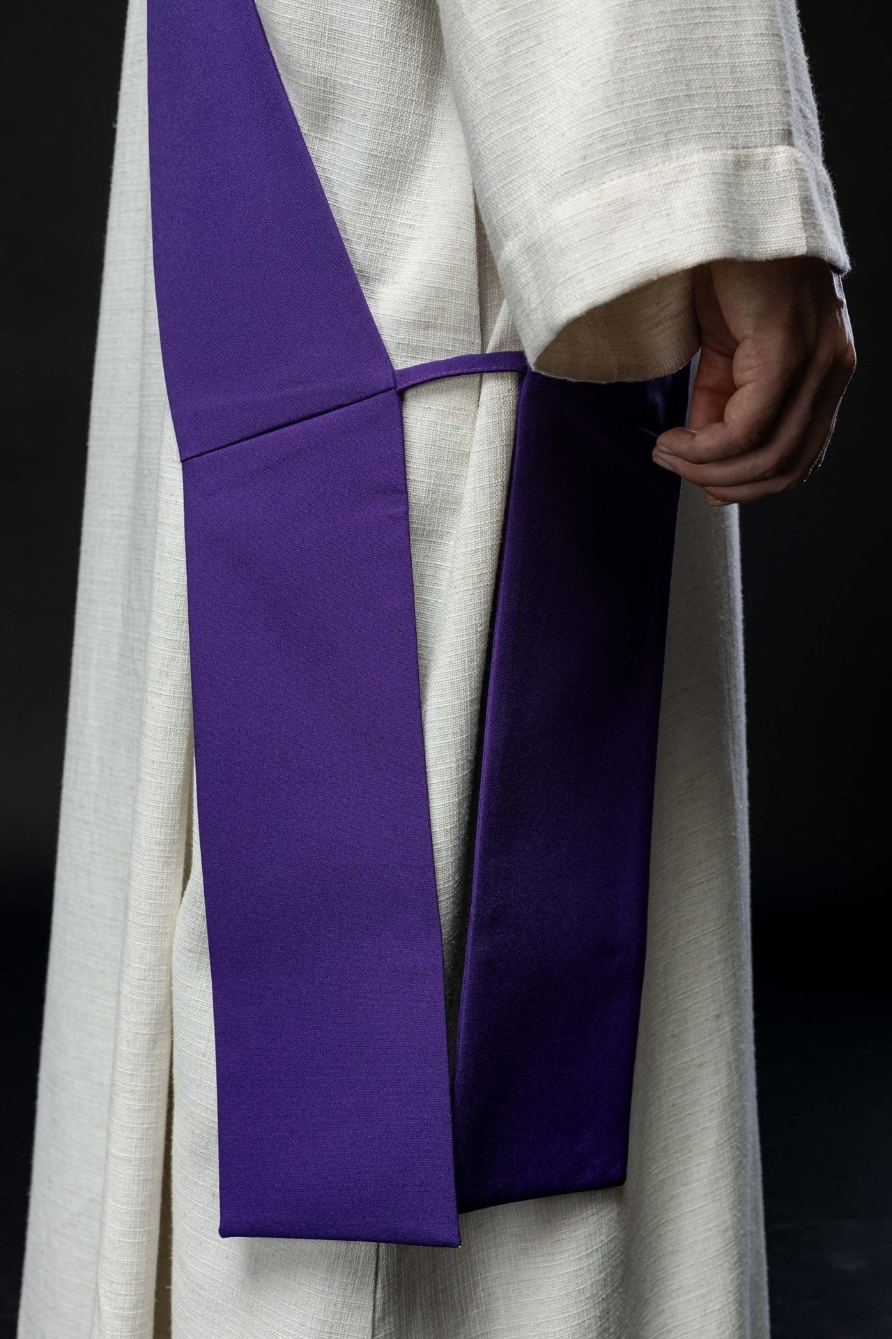Stuła Diakońska IHS z Krzyżem - Haftowana Szata Liturgiczna - alba.pl