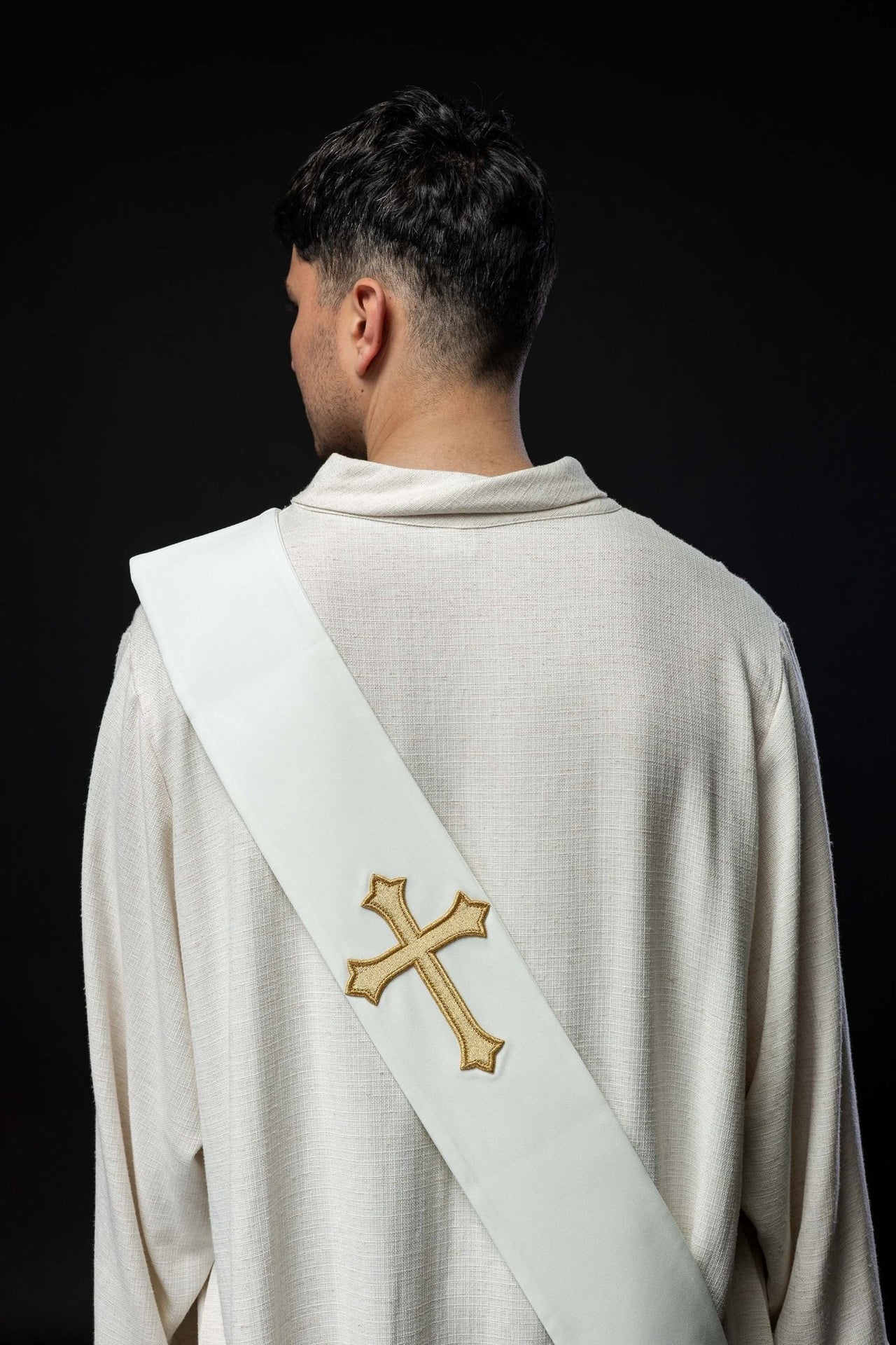 Stuła Diakońska z Krzyżem - Elegancka Szata Liturgiczna - alba.pl