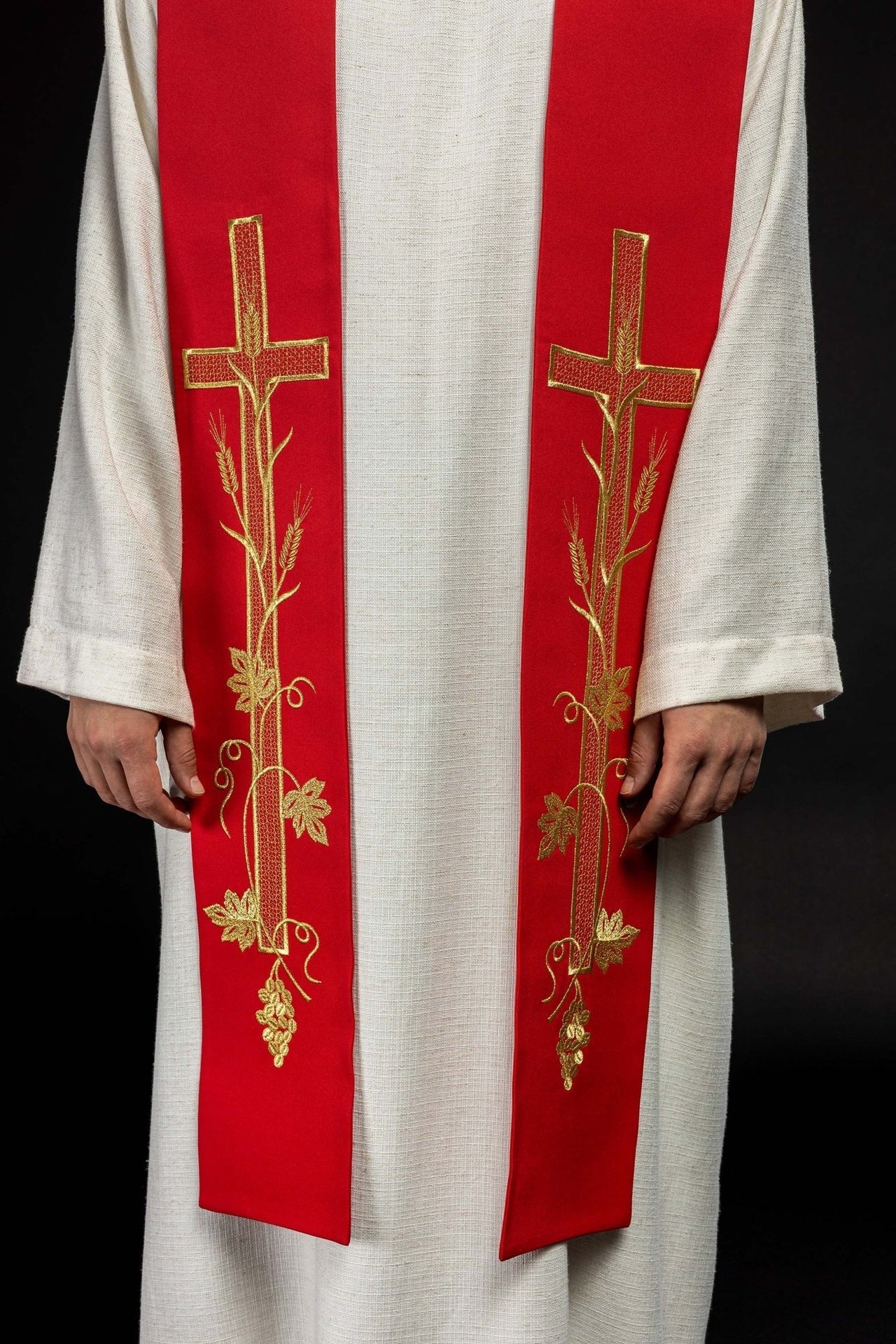 Stuła Kapłańska Czerwona Haftowana Krzyżem - Elegancka Liturgia - alba.pl
