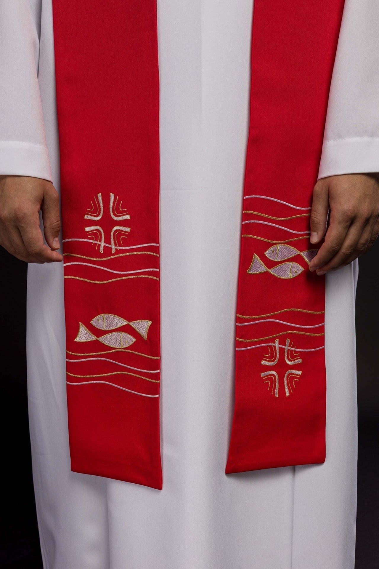 Stuła Kapłańska Czerwona Haftowana w Ryby - Elegancka Liturgiczna - alba.pl