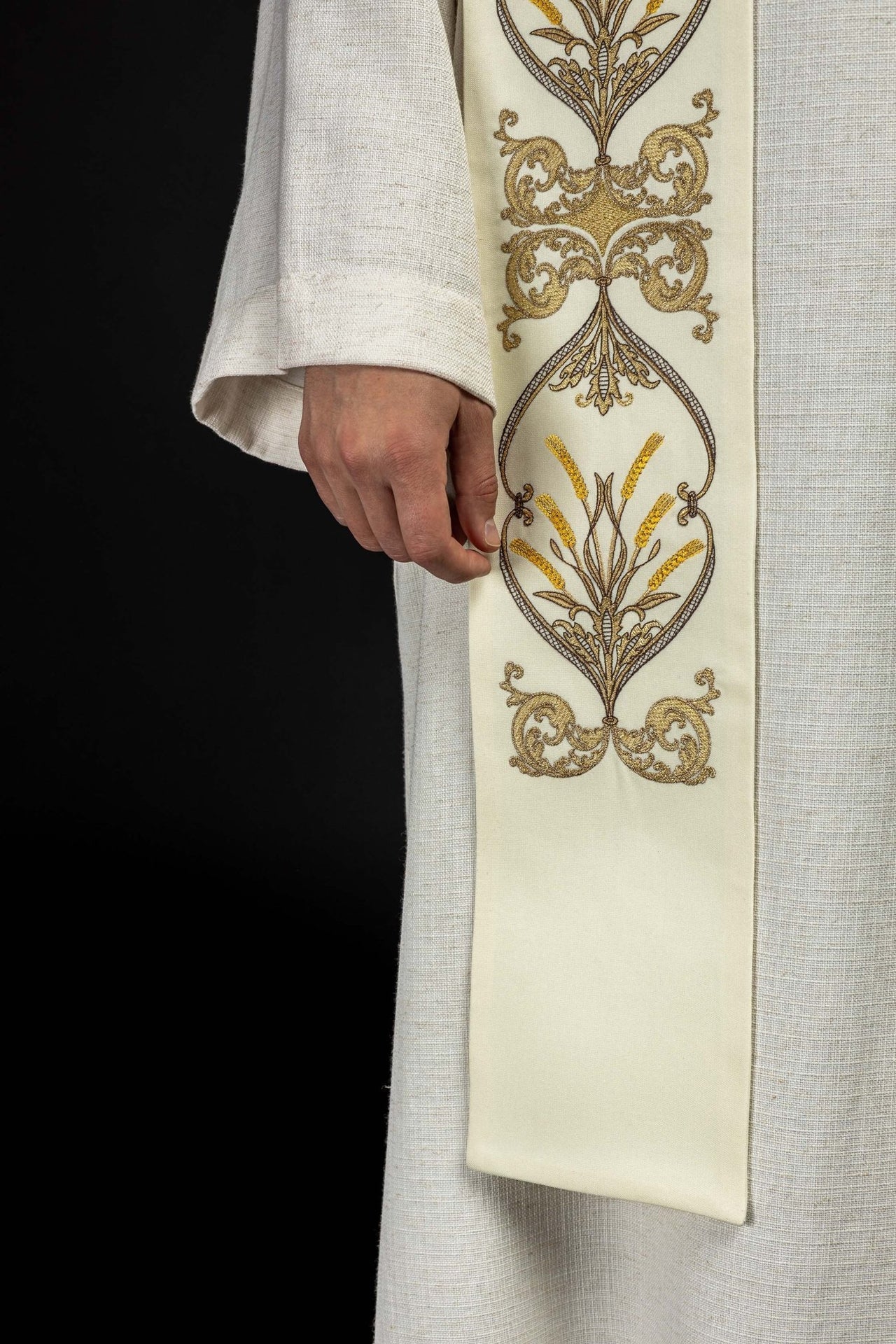 Stuła Kapłańska Ecru z Haftem IHS Kielich - Elegancka Liturgia - alba.pl