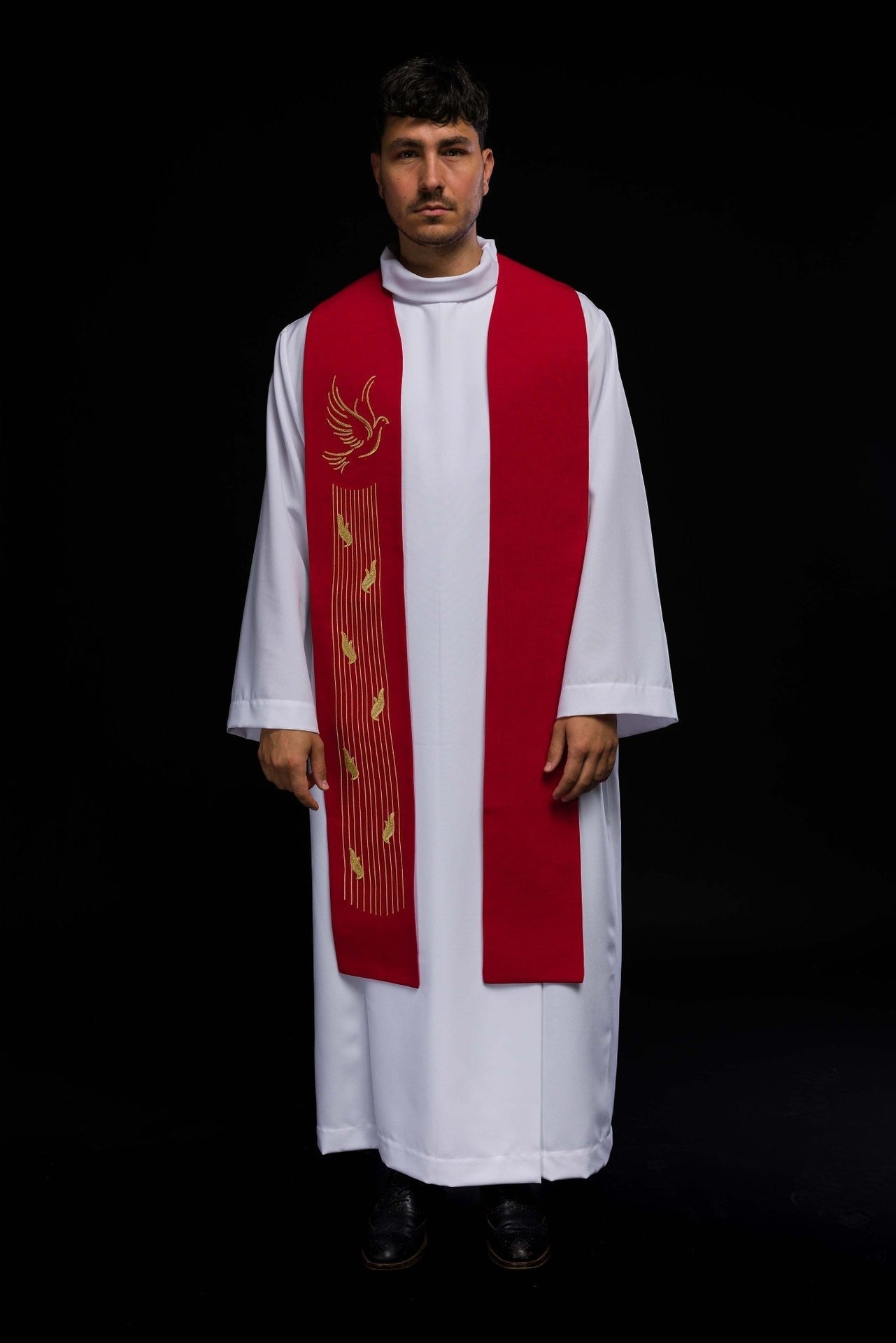 Stuła Liturgiczna Haftowana Duch Święty Czerwona - Elegancka - alba.pl