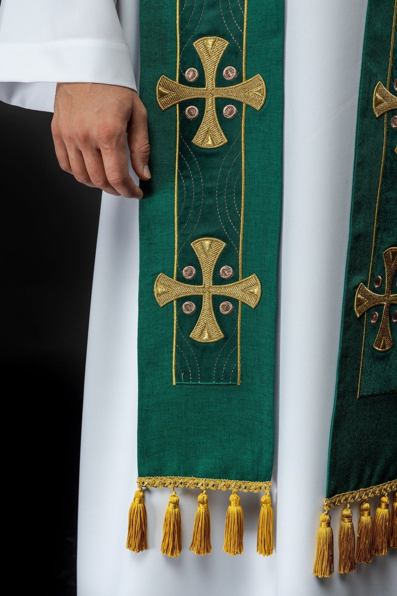 Stuła Liturgiczna Zielona Haftowana Krzyżami - Elegancka i Polska Produkcja - alba.pl