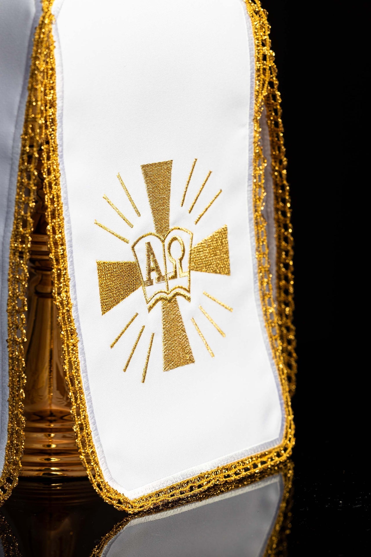 Welon na puszkę ze złotym haftem Alfa i Omega - alba.pl